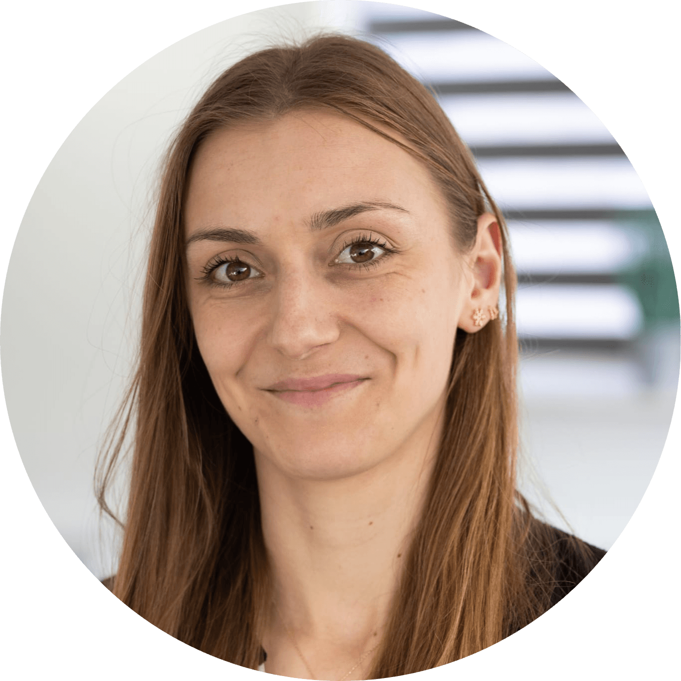 Portrait of Dr. Rachel Langbein